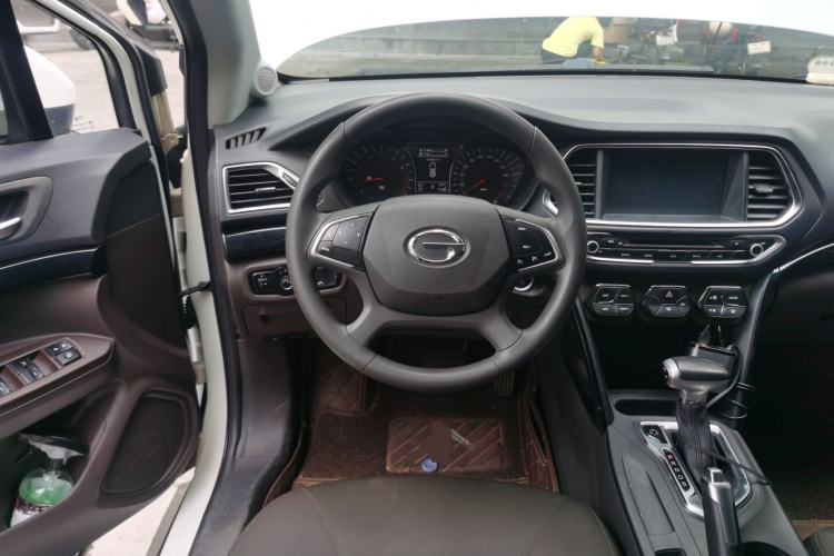 Used GAC Trumpchi GS4 2015 200T G-DCT Elite Edition Steering Wheel