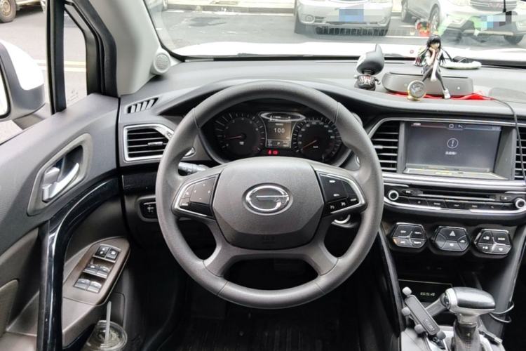 Used GAC Trumpchi GS4 2015 200T G-DCT Elite Edition Steering Wheel
