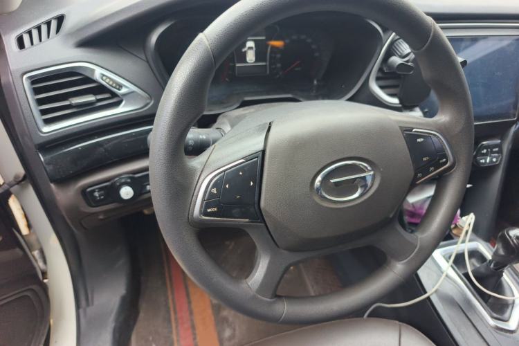 Used GAC Trumpchi GS4 2015 200T Manual Elite Edition Steering Wheel