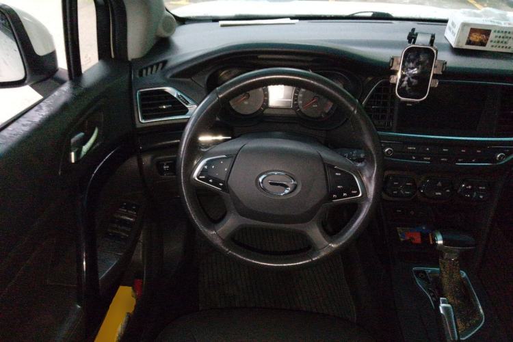 Used GAC Trumpchi GS4 2015 200T G-DCT Luxury Edition Steering Wheel
