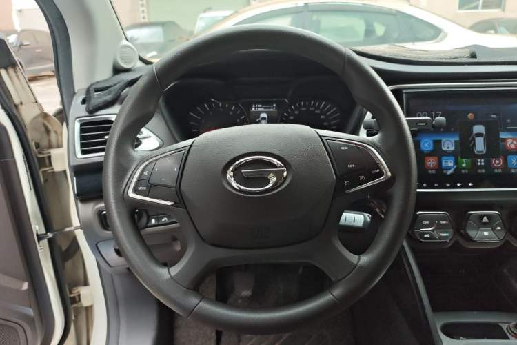 Used GAC Trumpchi GS4 2015 200T Manual Elite Edition Steering Wheel