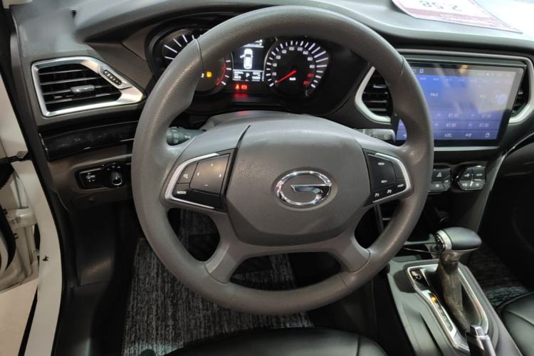 Used GAC Trumpchi GS4 2015 200T G-DCT Elite Edition Steering Wheel