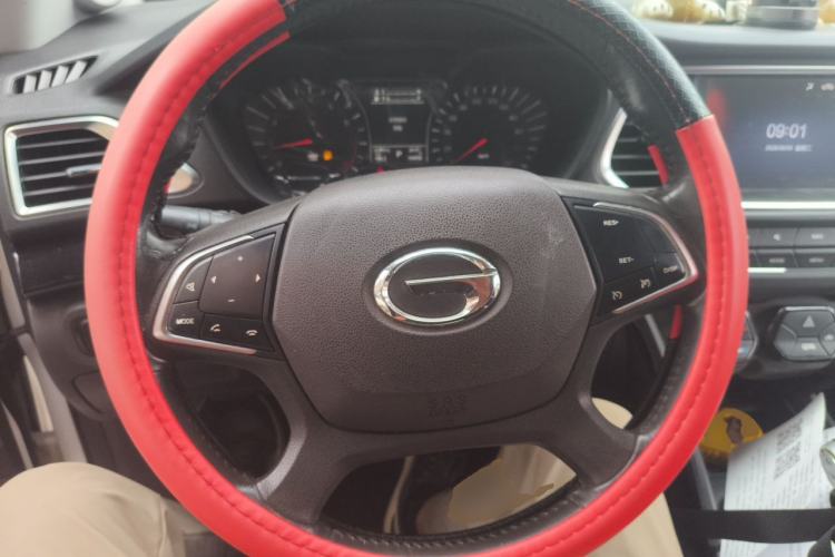 Used GAC Trumpchi GS4 2015 200T G-DCT Luxury Edition Steering Wheel