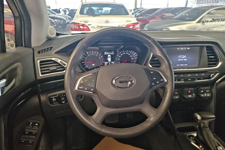 Used GAC Trumpchi GS4 2015 200T G-DCT Luxury Edition Steering Wheel