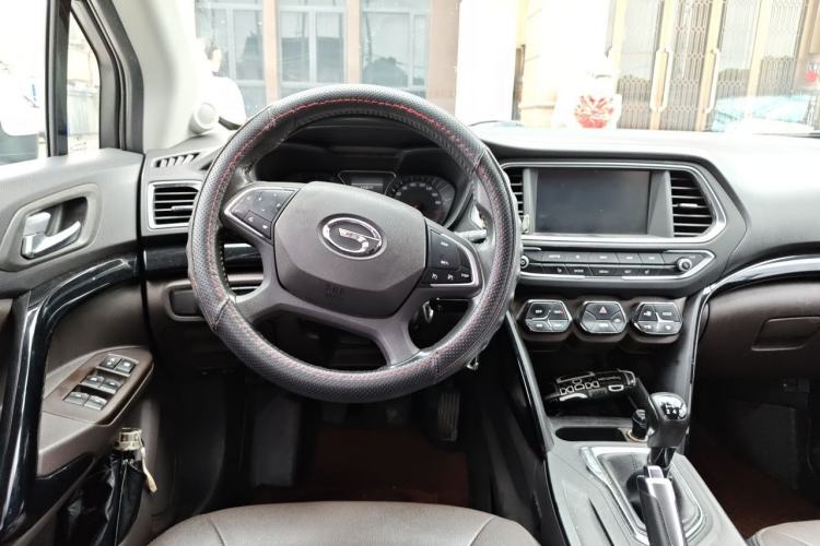 Used GAC Trumpchi GS4 2015 200T Manual Luxury Edition Steering Wheel