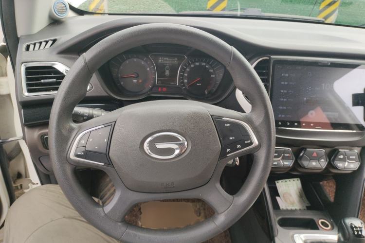Used GAC Trumpchi GS4 2015 200T Manual Elite Edition Steering Wheel