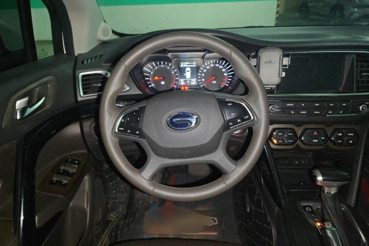 Used GAC Trumpchi GS4 2015 200T G-DCT Luxury Edition Steering Wheel