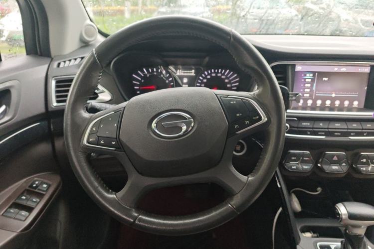Used GAC Trumpchi GS4 2015 200T G-DCT Luxury Edition Steering Wheel