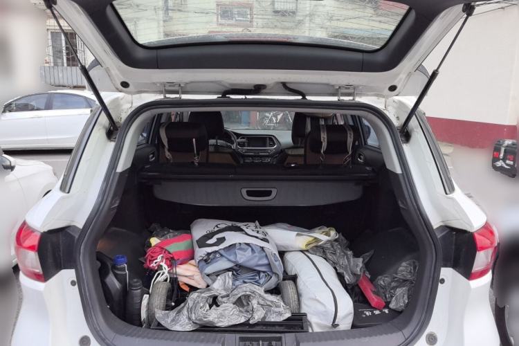 Used GAC Trumpchi GS4 2015 200T G-DCT Elite Edition Trunk