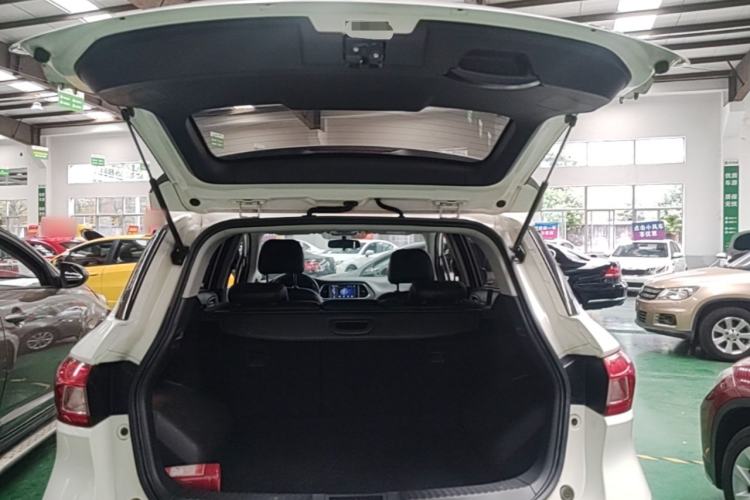 Used GAC Trumpchi GS4 2015 200T G-DCT Elite Edition Trunk