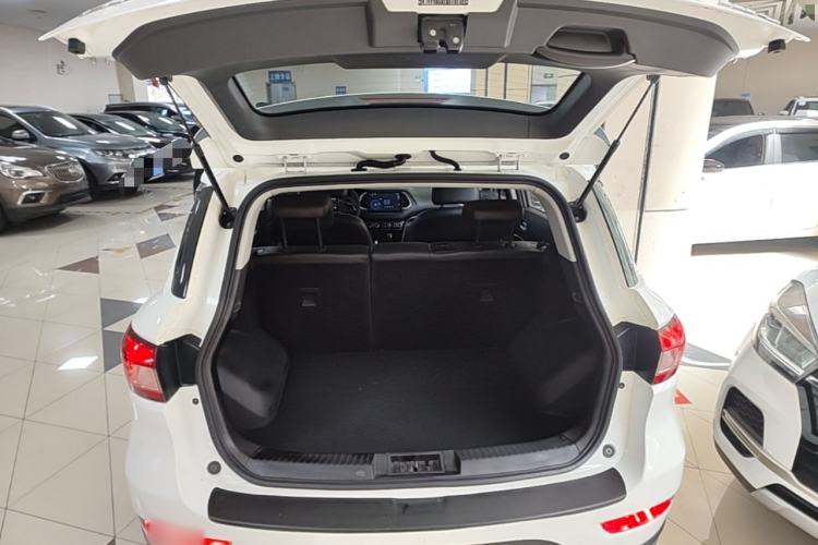 Used GAC Trumpchi GS4 2015 200T Manual Elite Edition Trunk