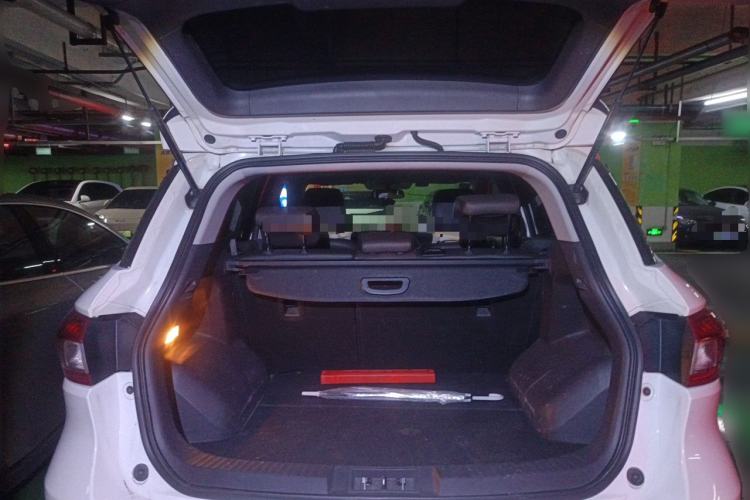 Used GAC Trumpchi GS4 2015 200T G-DCT Luxury Edition Trunk