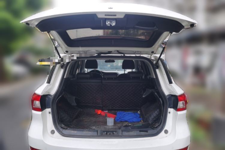 Used GAC Trumpchi GS4 2015 200T G-DCT Luxury Edition Trunk