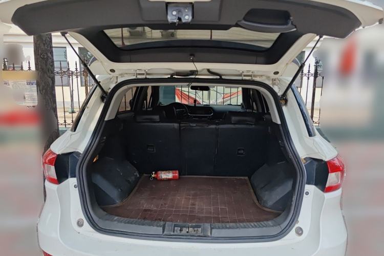 Used GAC Trumpchi GS4 2015 200T G-DCT Elite Edition Trunk