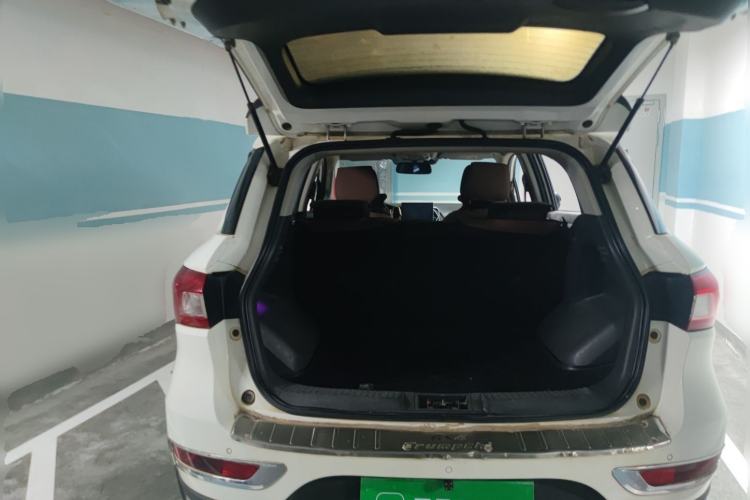 Used GAC Trumpchi GS4 2015 200T G-DCT Comfort Edition Trunk