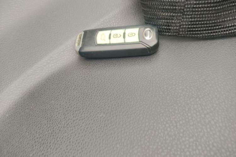 Used GAC Trumpchi GS4 2015 200T G-DCT Luxury Edition Vehicle Key