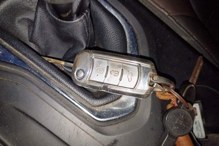 Used GAC Trumpchi GS4 2015 200T Manual Elite Edition Vehicle Key