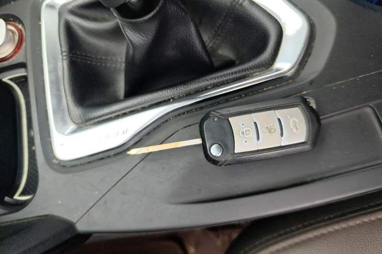 Used GAC Trumpchi GS4 2015 200T Manual Luxury Edition Vehicle Key