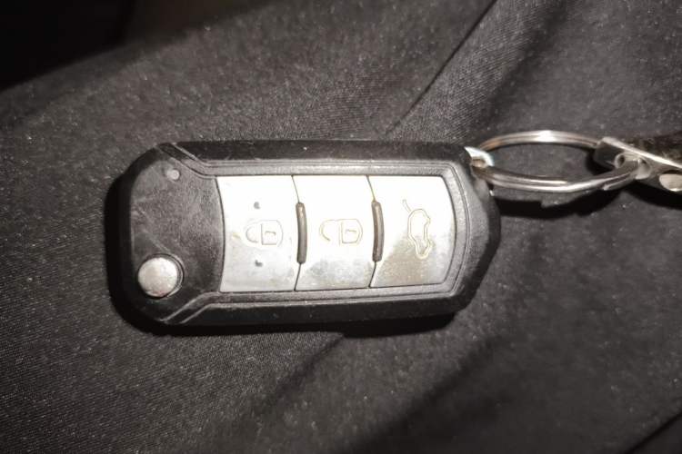 Used GAC Trumpchi GS4 2015 200T Manual Elite Edition Vehicle Key
