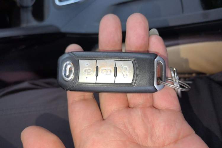 Used GAC Trumpchi GS4 2015 200T G-DCT Elite Edition Vehicle Key