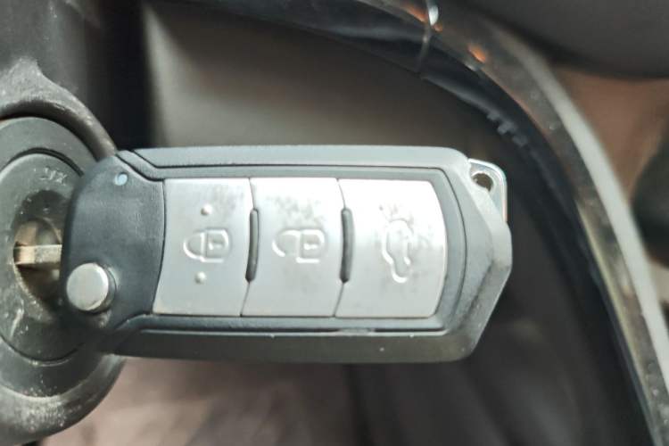 Used GAC Trumpchi GS4 2015 200T Manual Elite Edition Vehicle Key