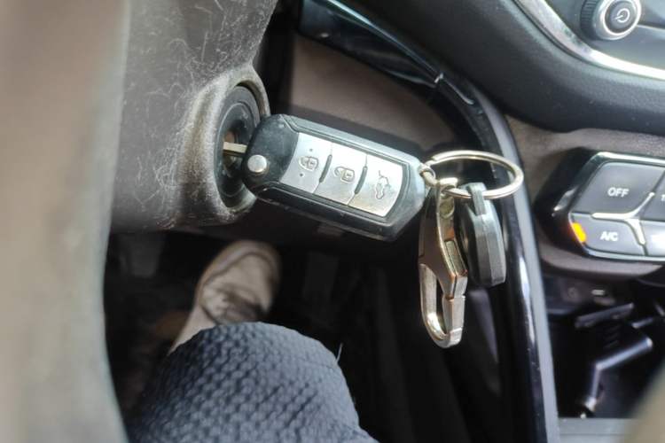 Used GAC Trumpchi GS4 2015 200T Manual Luxury Edition Vehicle Key