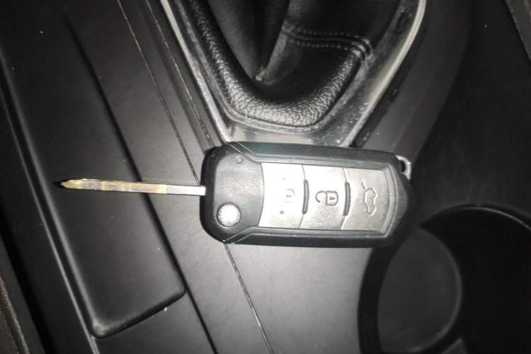 Used GAC Trumpchi GS4 2015 200T Manual Elite Edition Vehicle Key