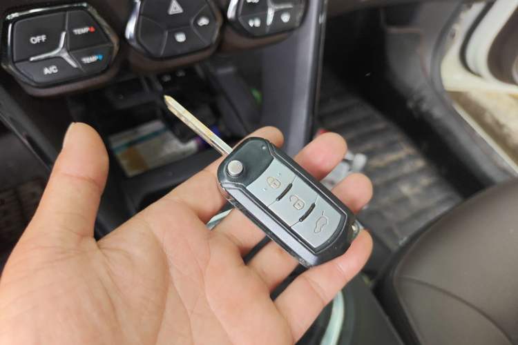 Used GAC Trumpchi GS4 2015 200T Manual Elite Edition Vehicle Key