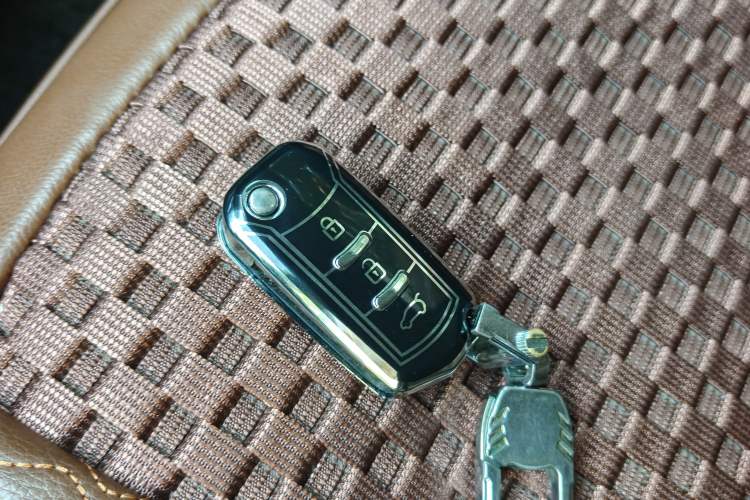 Used GAC Trumpchi GS4 2015 200T Manual Elite Edition Vehicle Key