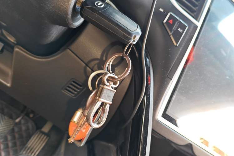 Used GAC Trumpchi GS4 2015 200T Manual Comfort Edition Vehicle Key