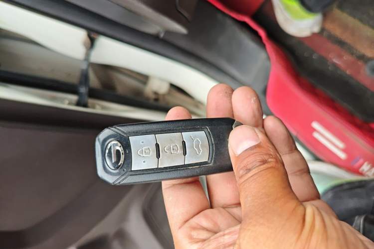 Used GAC Trumpchi GS4 2015 200T G-DCT Elite Edition Vehicle Key