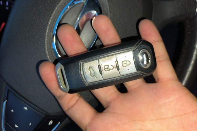 Used GAC Trumpchi GS4 2015 200T G-DCT Luxury Edition Vehicle Key
