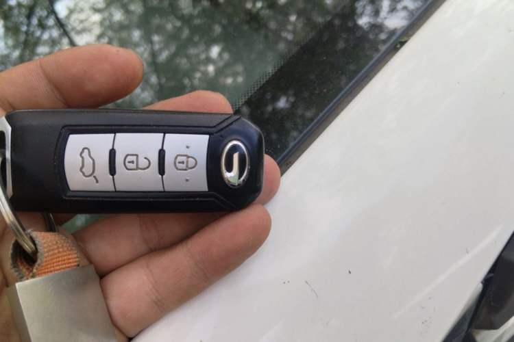 Used GAC Trumpchi GS4 2015 200T G-DCT Elite Edition Vehicle Key