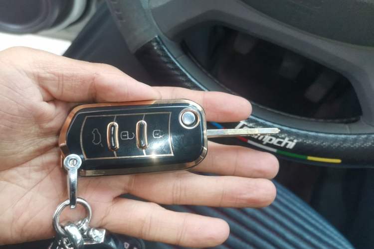 Used GAC Trumpchi GS4 2015 200T Manual Elite Edition Vehicle Key
