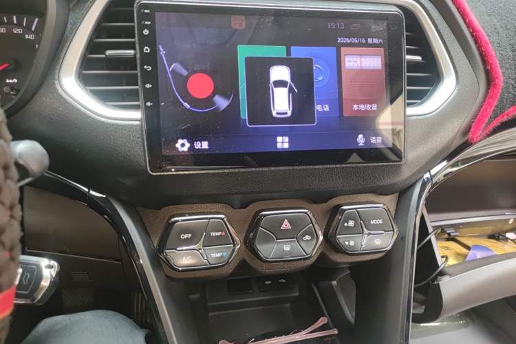 Used GAC Trumpchi GS4 2015 200T Manual Elite Edition Audio And AC Panel