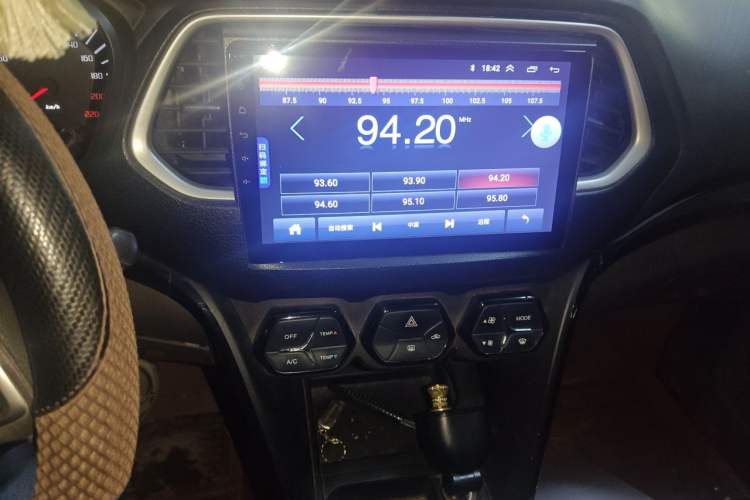 Used GAC Trumpchi GS4 2015 200T Manual Elite Edition Audio And AC Panel