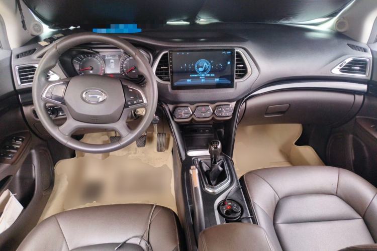 Used GAC Trumpchi GS4 2015 200T Manual Elite Edition Center Console