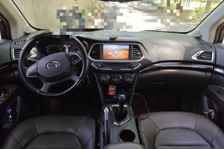 Used GAC Trumpchi GS4 2015 200T Manual Elite Edition Center Console