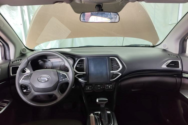 Used GAC Trumpchi GS4 2015 200T G-DCT Elite Edition Center Console