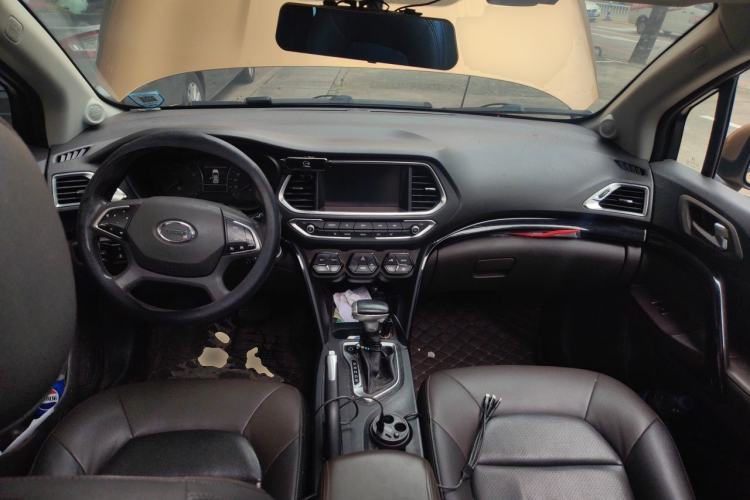 Used GAC Trumpchi GS4 2015 200T G-DCT Luxury Edition Center Console