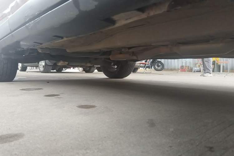 Used GAC Trumpchi GS4 2015 200T G-DCT Elite Edition Chassis Front Right
