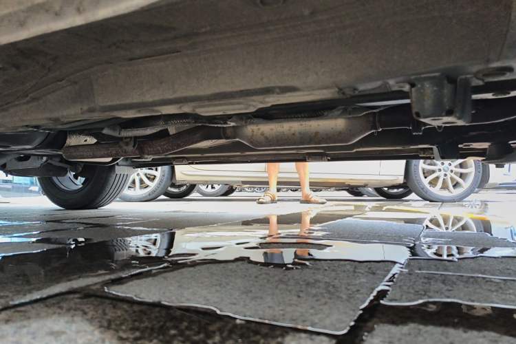 Used GAC Trumpchi GS4 2015 200T G-DCT Elite Edition Chassis Front Right