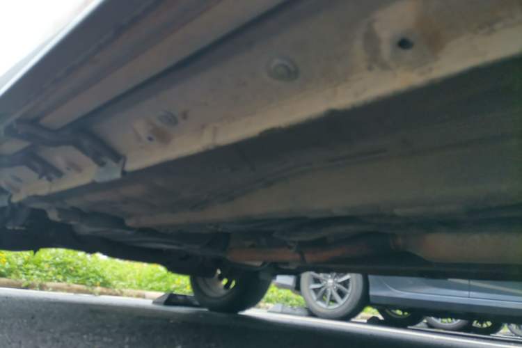 Used GAC Trumpchi GS4 2015 200T G-DCT Elite Edition Chassis Front Right