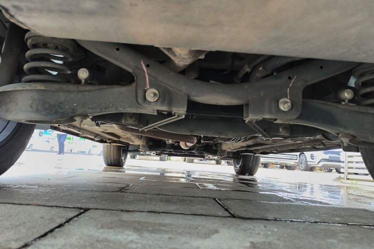 Used GAC Trumpchi GS4 2015 200T G-DCT Elite Edition Chassis Rear