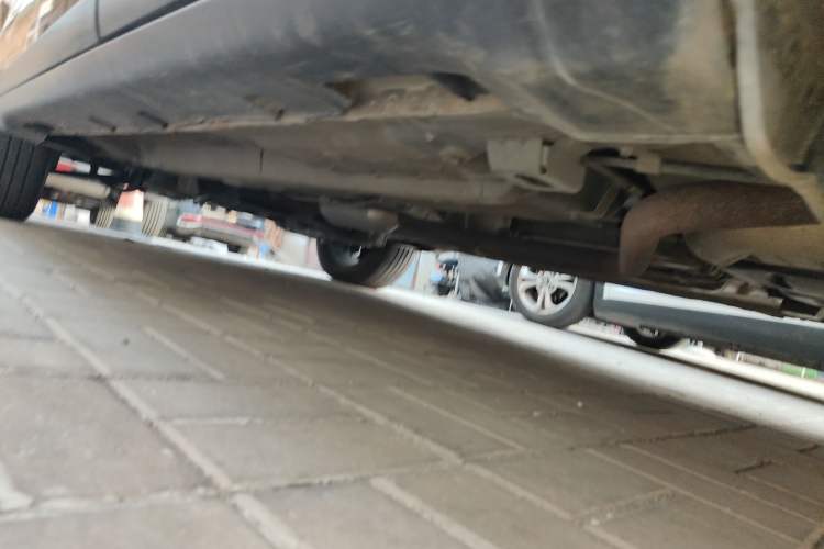 Used GAC Trumpchi GS4 2015 200T Manual Elite Edition Chassis Rear Left