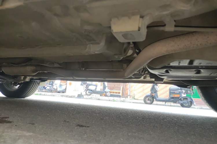 Used GAC Trumpchi GS4 2015 200T Manual Elite Edition Chassis Rear Left