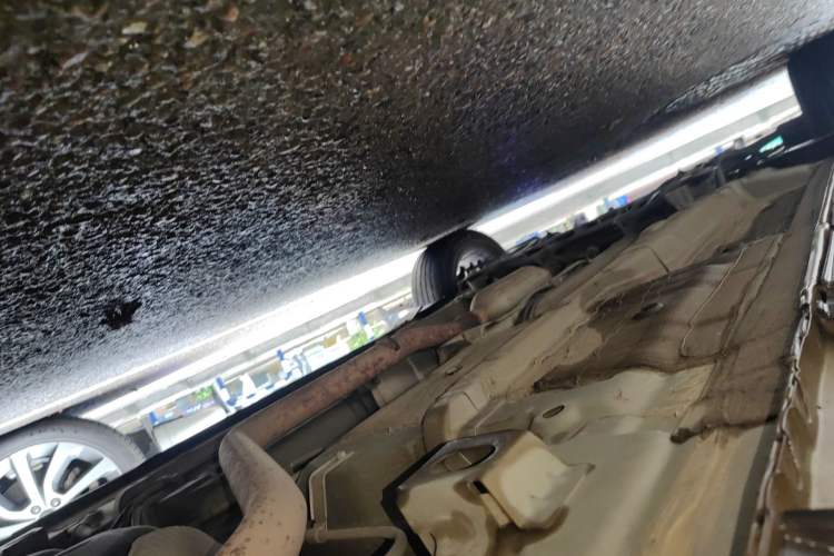 Used GAC Trumpchi GS4 2015 200T G-DCT Elite Edition Chassis Rear Left