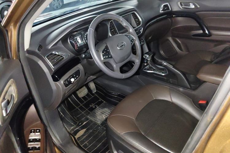 Used GAC Trumpchi GS4 2015 200T G-DCT Luxury Edition Driver Seat