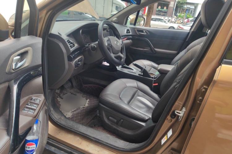 Used GAC Trumpchi GS4 2015 200T G-DCT Luxury Edition Driver Seat