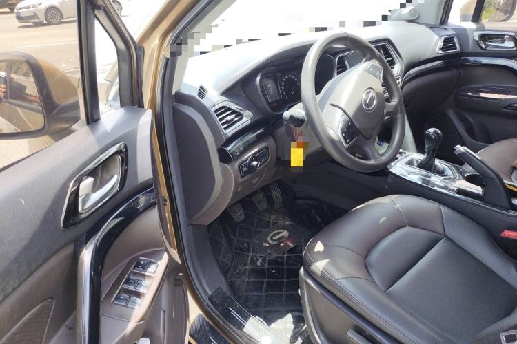 Used GAC Trumpchi GS4 2015 200T Manual Elite Edition Driver Seat